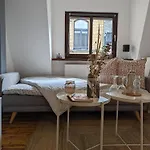 Apartment Iii Rhein Charme Gemütlichkeit, Style&geschichte Bei Katrin Und Familie Iii