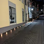 Iii Rhein Charme Gemütlichkeit, Style&geschichte Bei Katrin Und Familie Iii