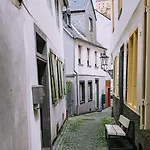 Apartment Iii Rhein Charme Gemütlichkeit, Style&geschichte Bei Katrin Und Familie Iii