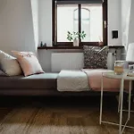 Iii Rhein Charme Gemütlichkeit, Style&geschichte Bei Katrin Und Familie Iii