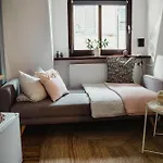 Iii Rhein Charme Gemuetlichkeit, Style & Geschichte Bei Katrin Und Familie Iii Appartamento Coblenza