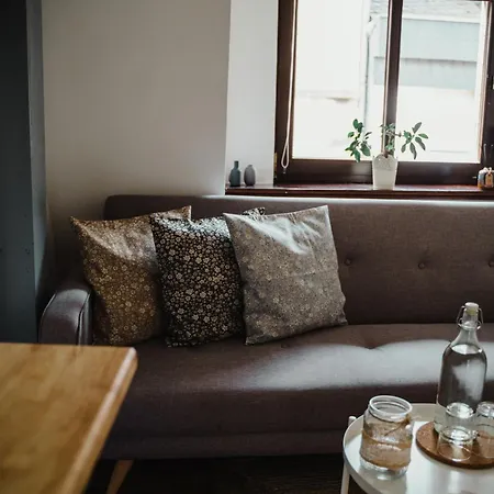 Iii Rhein Charme Gemuetlichkeit, Style & Geschichte Bei Katrin Und Familie Iii * 코블렌츠