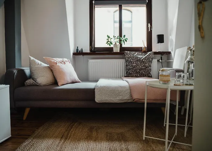 Iii Rhein Charme Gemuetlichkeit, Style & Geschichte Bei Katrin Und Familie Iii