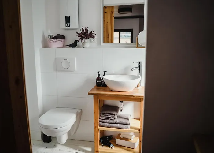 Iii Rhein Charme Gemuetlichkeit, Style & Geschichte Bei Katrin Und Familie Iii Koblenz (Rhineland-Palatinate)